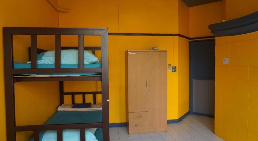 Oyo 730 Meedee Hostel Bangkok Kültér fotó